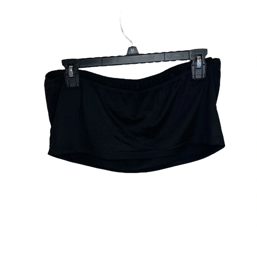 Woman’s Tube Tops / Crop Top - Picture 8 of 9